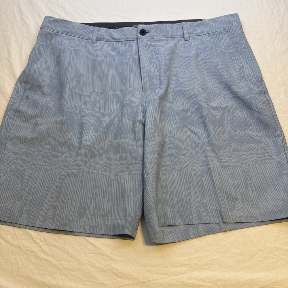 VRST Shorts Mens 42/9 Blue Performance Chino Golf Stretch Flat Front Casual NWT